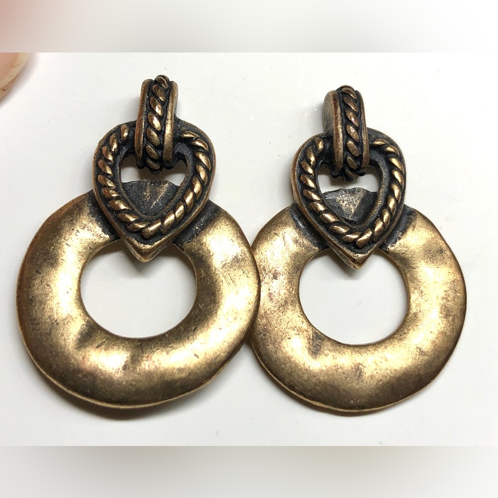 Chico’s Hammered Metal Earring